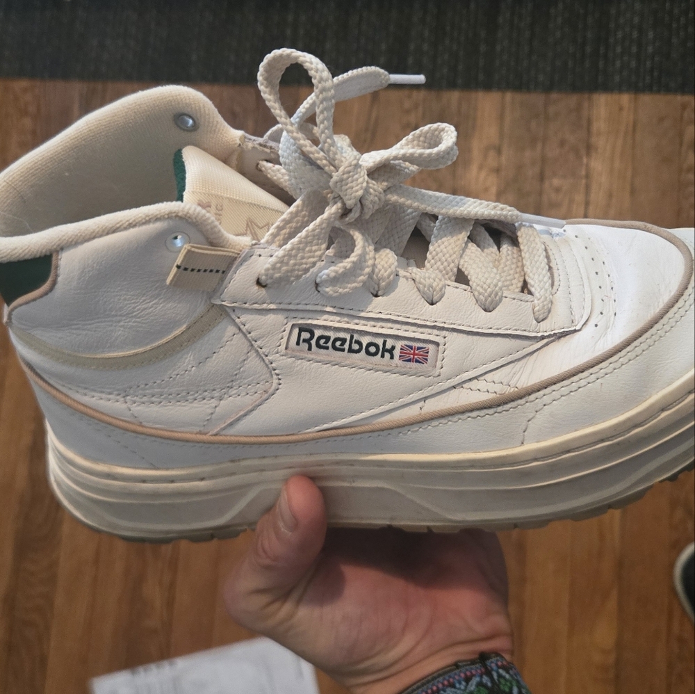 Reebok Women's ClubC DoubleGeo Hi Heritage White and Green Hong Kong Sneaker